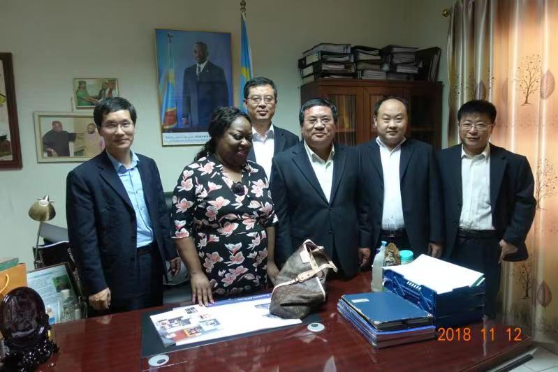 代表团拜访刚果(金)战略储备局局长玛丽亚娜女士